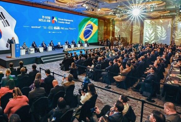 Brasil e Coreia do Sul reforçam cooperação no setor aeroespacial