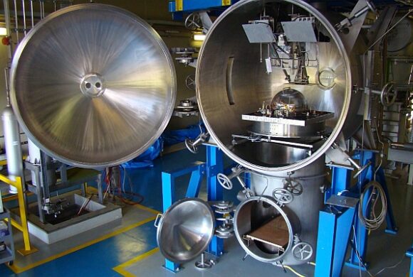 Laboratório do INPE completa 26 anos como referência em testes de propulsores Laboratório do INPE completa 26 anos como referência em testes de propulsores