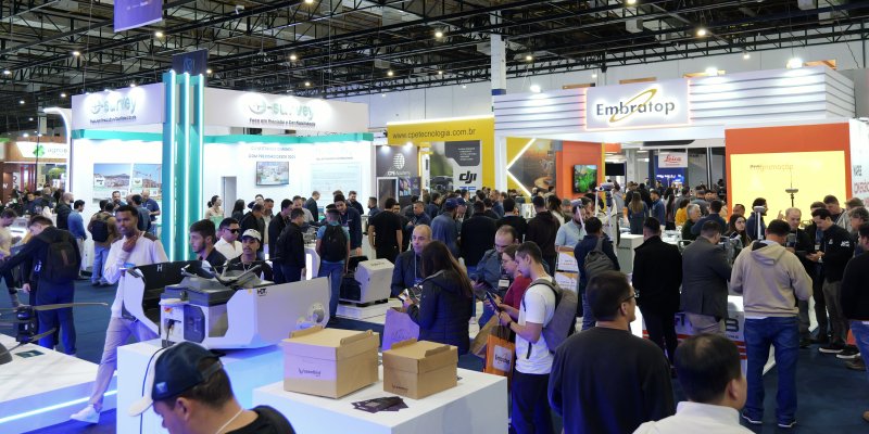 Mais de 12 mil profissionais visitaram o SpaceBR Show, MundoGEO Connect, DroneShow Robotics e Expo eVTOL 2026